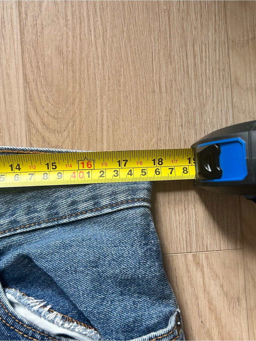 Signature by Levi Strauss Relaxed Straight Blue Denim Jeans - Picture 8 of 8